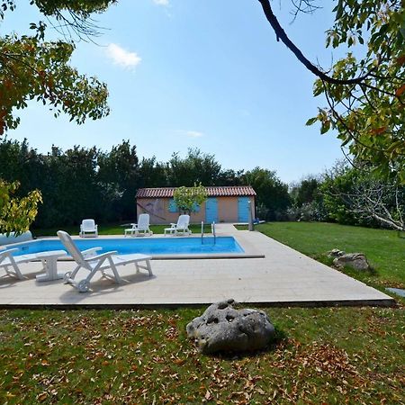 Villa Di Te Nema Pula Exteriör bild