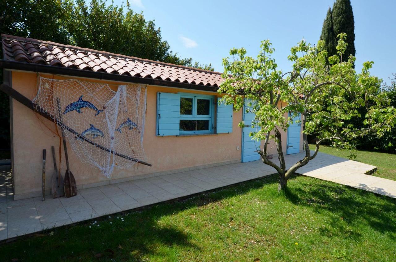 Villa Di Te Nema Pula Exteriör bild